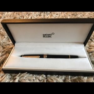 Pen mont blanc with case